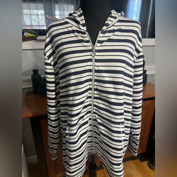 NWT-CJ Banks Women’s Full Zip Hooded Jacket - Picture 1 of 9